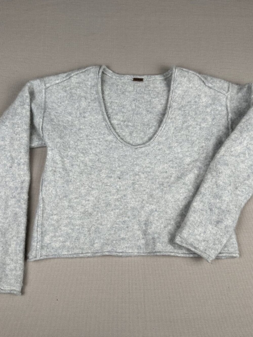 Free People 100% Cashmere Deep V-Neck Sweater Grey S Boxy Cropped